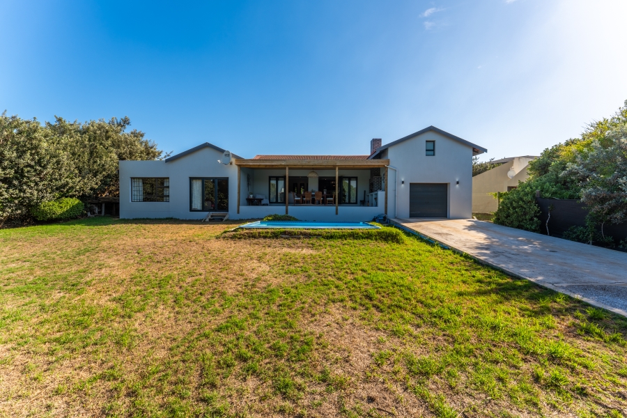 2 Bedroom Property for Sale in Cape St Francis Eastern Cape